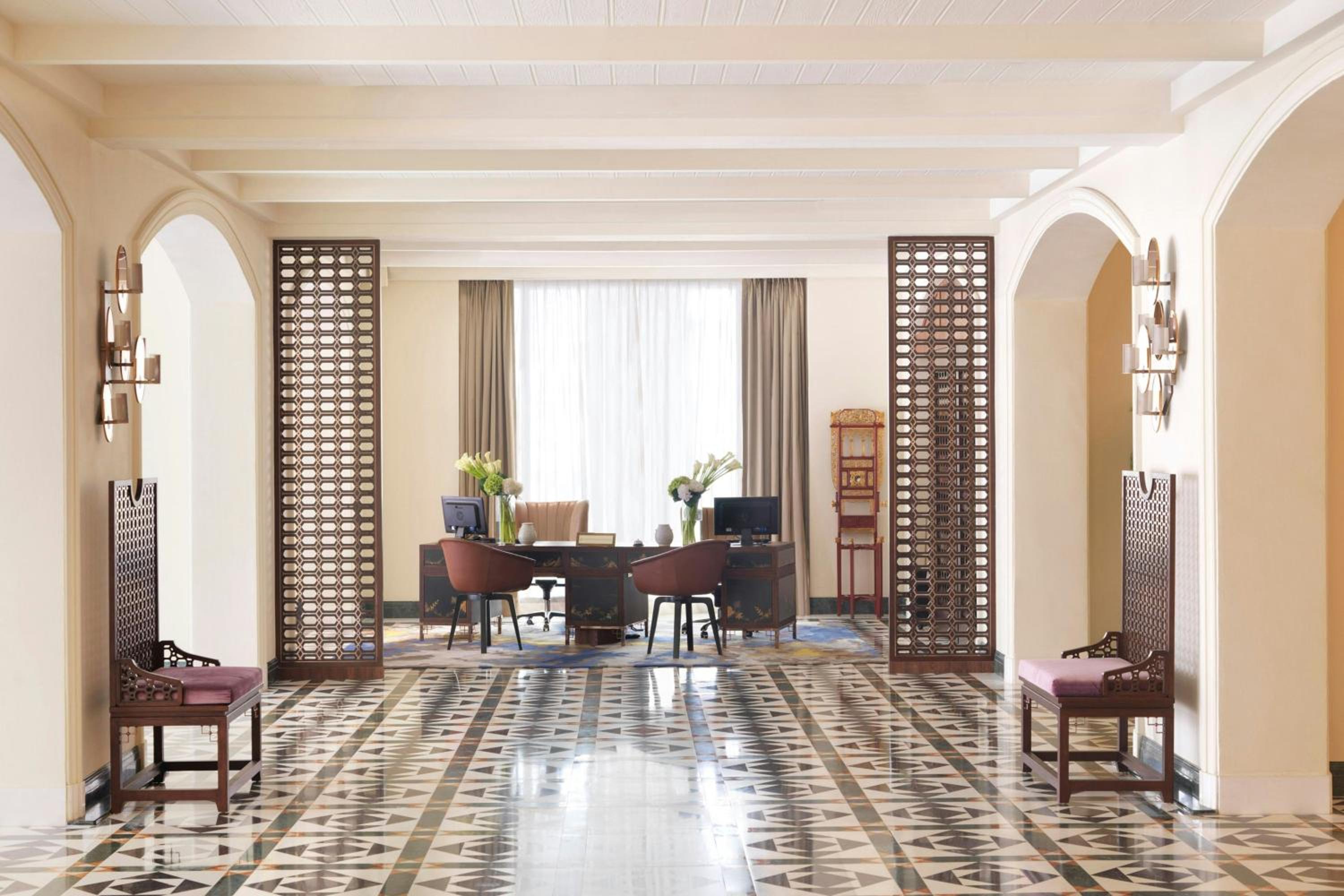 Classic Club King Room with Club Access