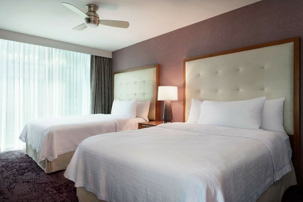 Suite, 1 Bedroom, Corner
