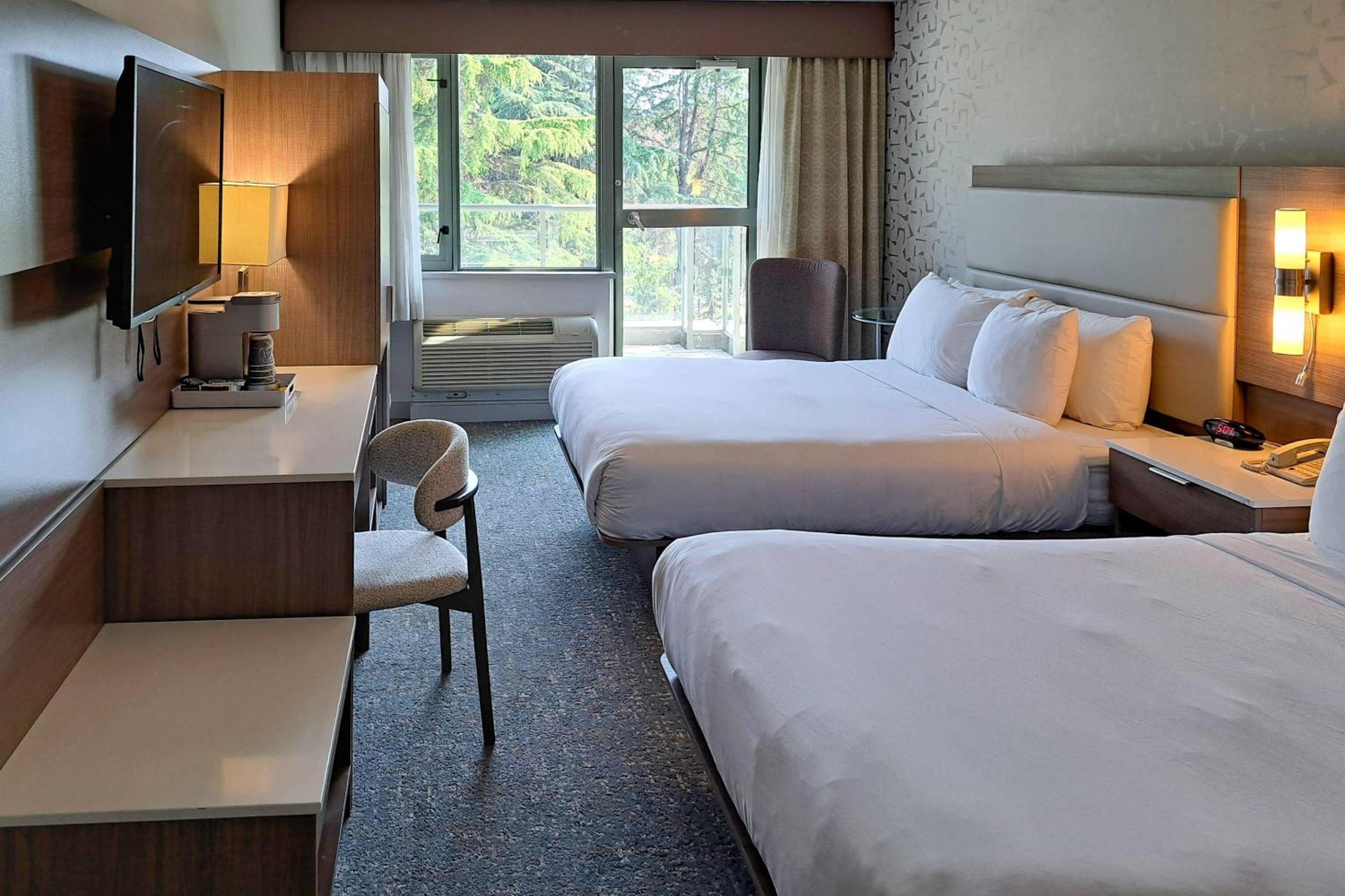Superior Queen Room with Two Queen Beds - Non-Smoking