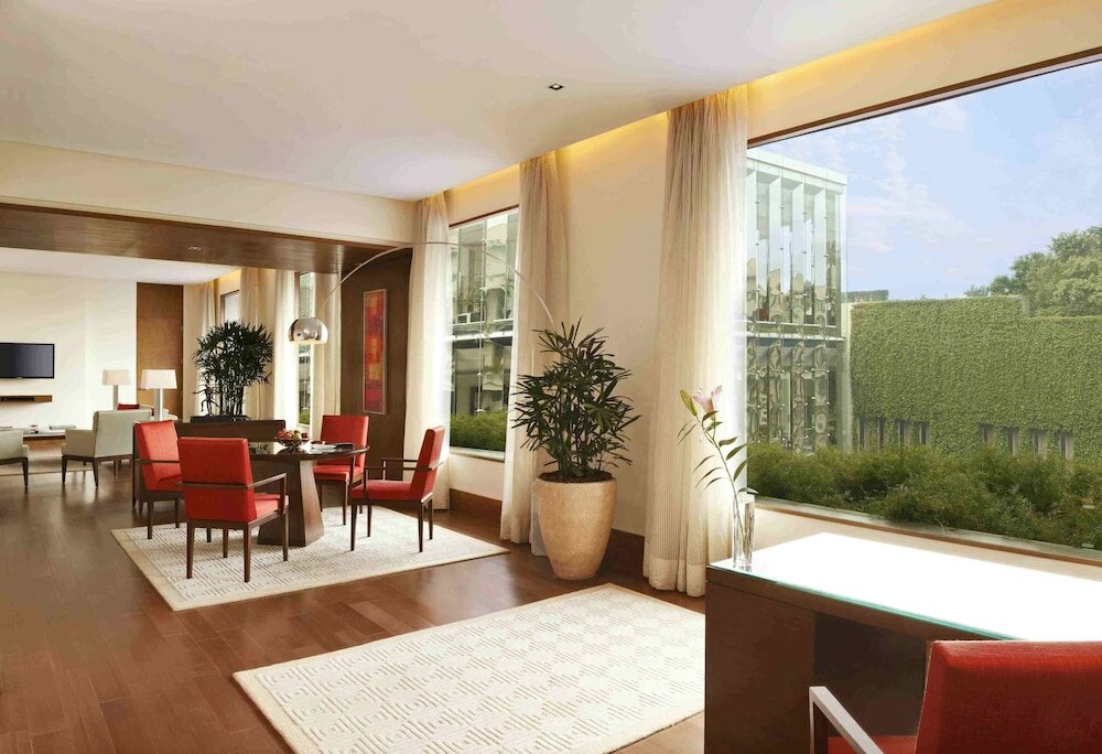 Luxury Suite