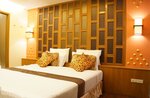 Deluxe King Suite в Golden House Bangkok