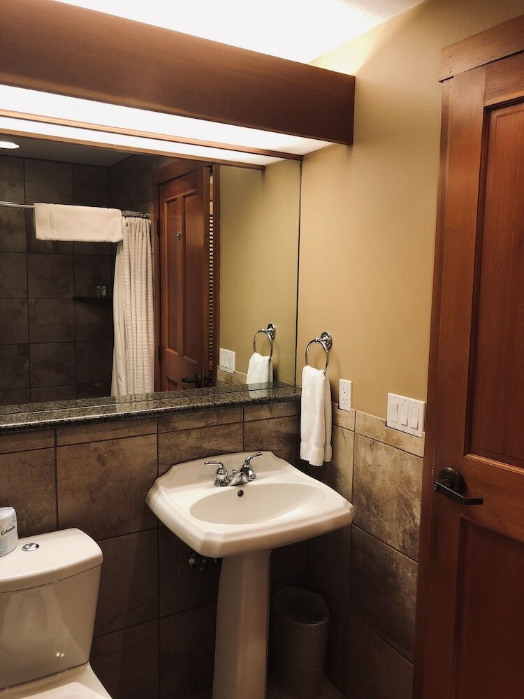 Deluxe Room, 1 King Bed