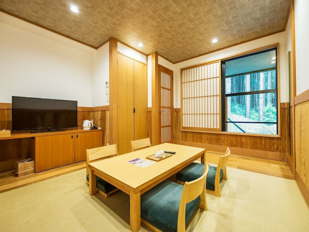 Shell-On Zuwai Crab Dinner & BF, Japanese Room with Private Open-air Bath