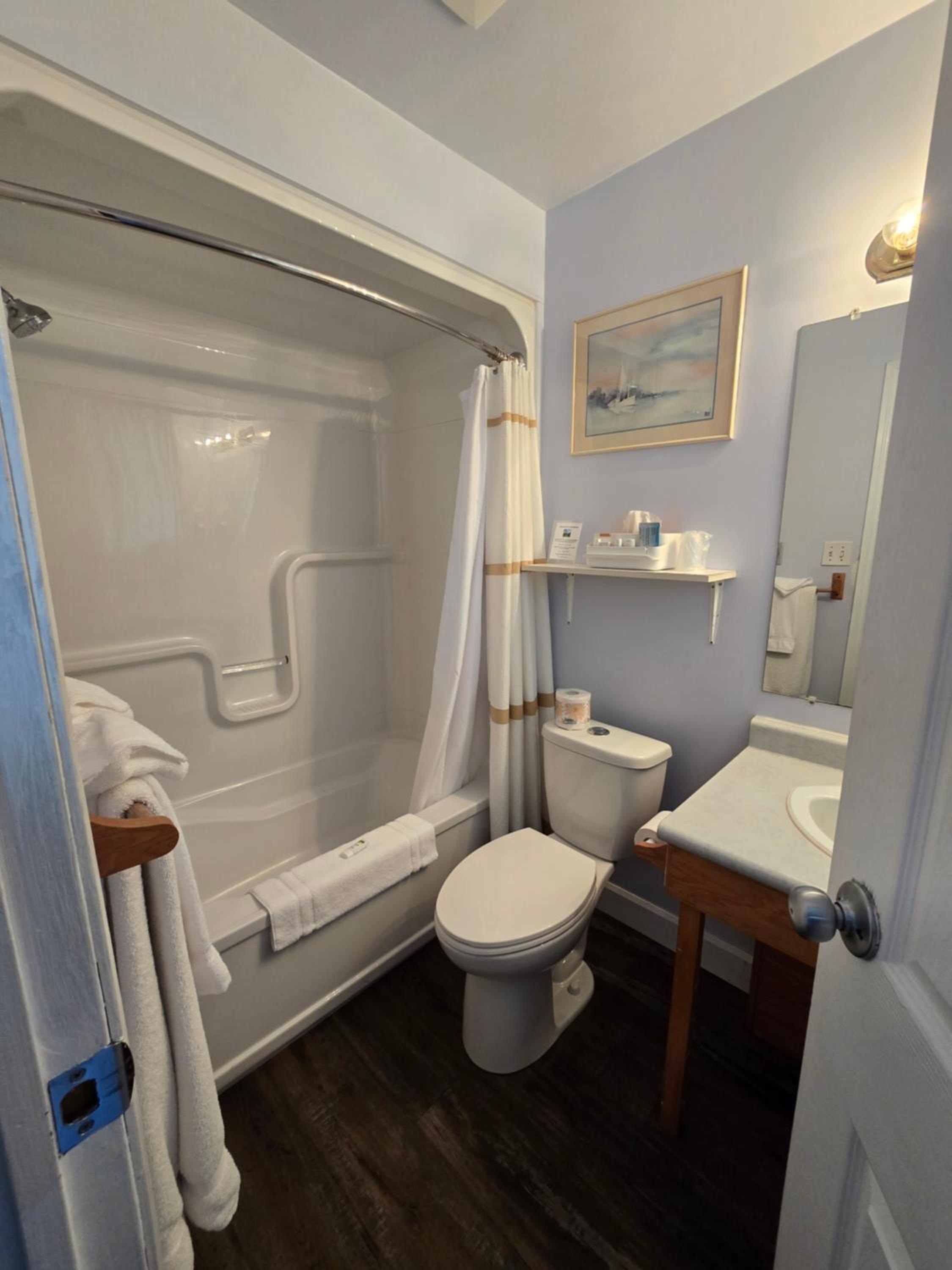 Queen Room with Two Queen Beds - Exterior Access/Non-Smoking