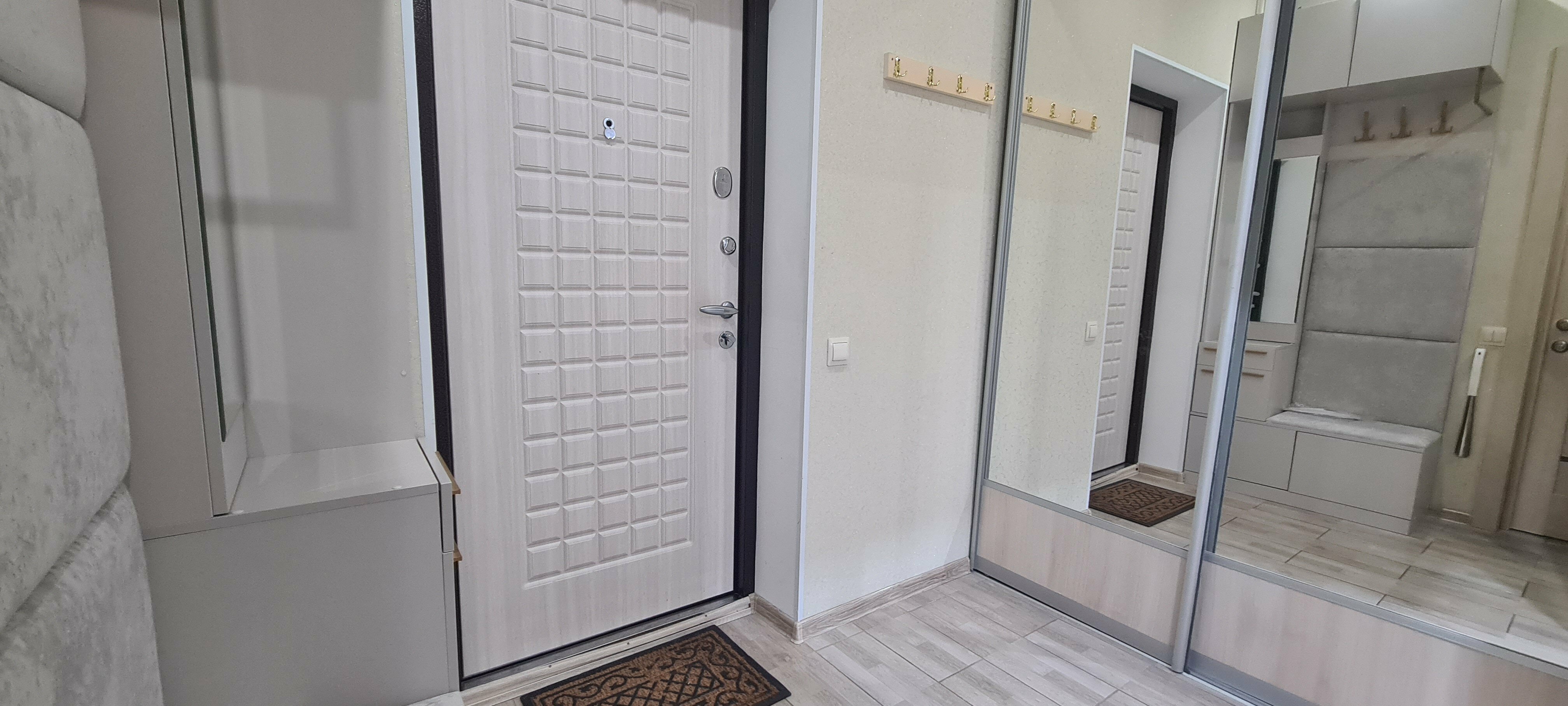 Апартаменты  с кухней с балконом с видом на море и Парк Победы