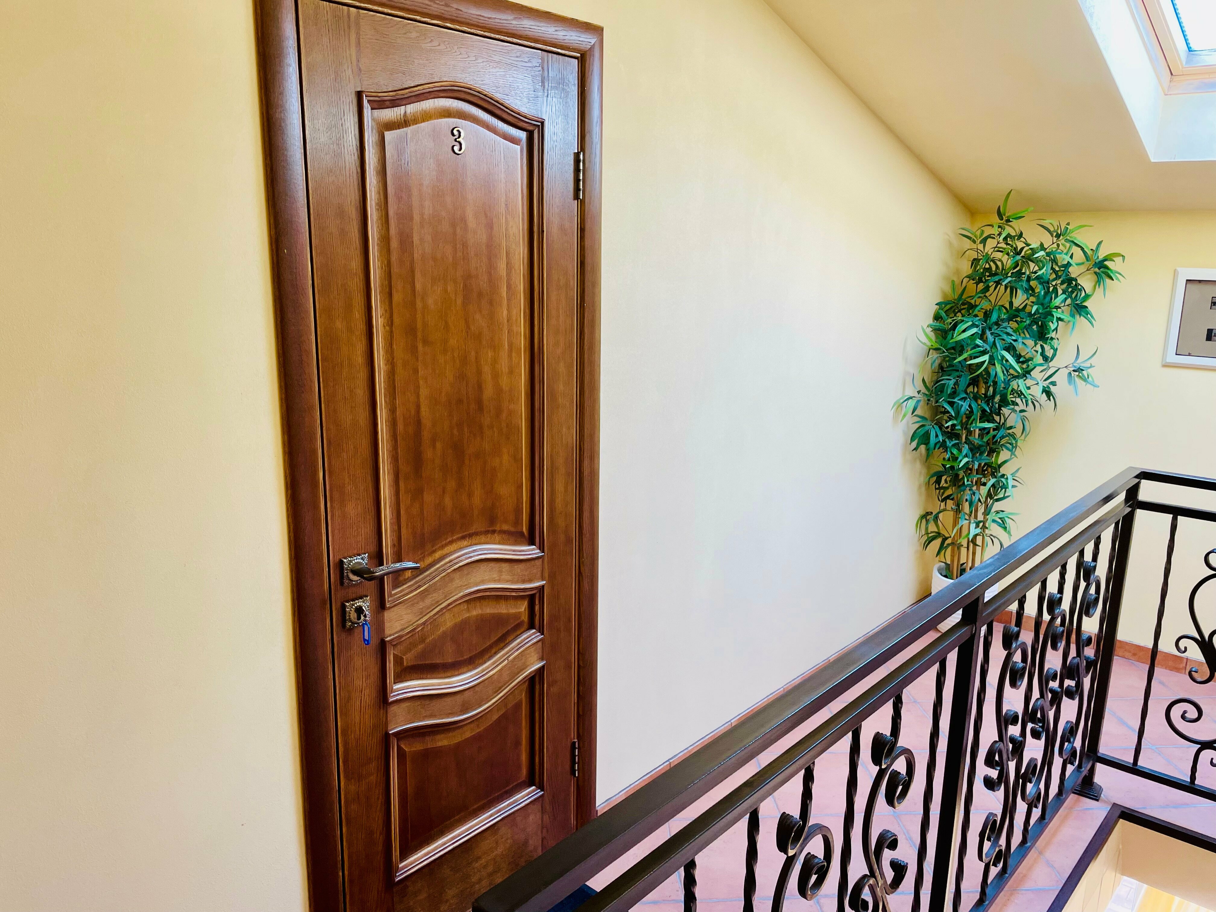 Люкс с видом на бассейн