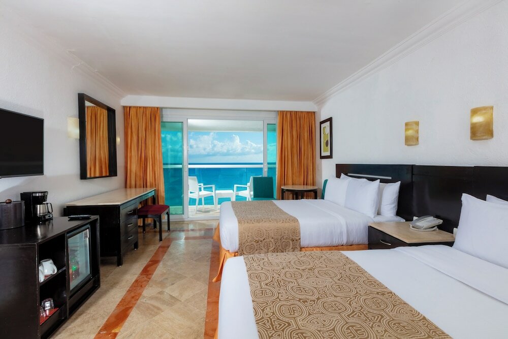 Luxury Double Room, 2 Double Beds, Balcony, Ocean View