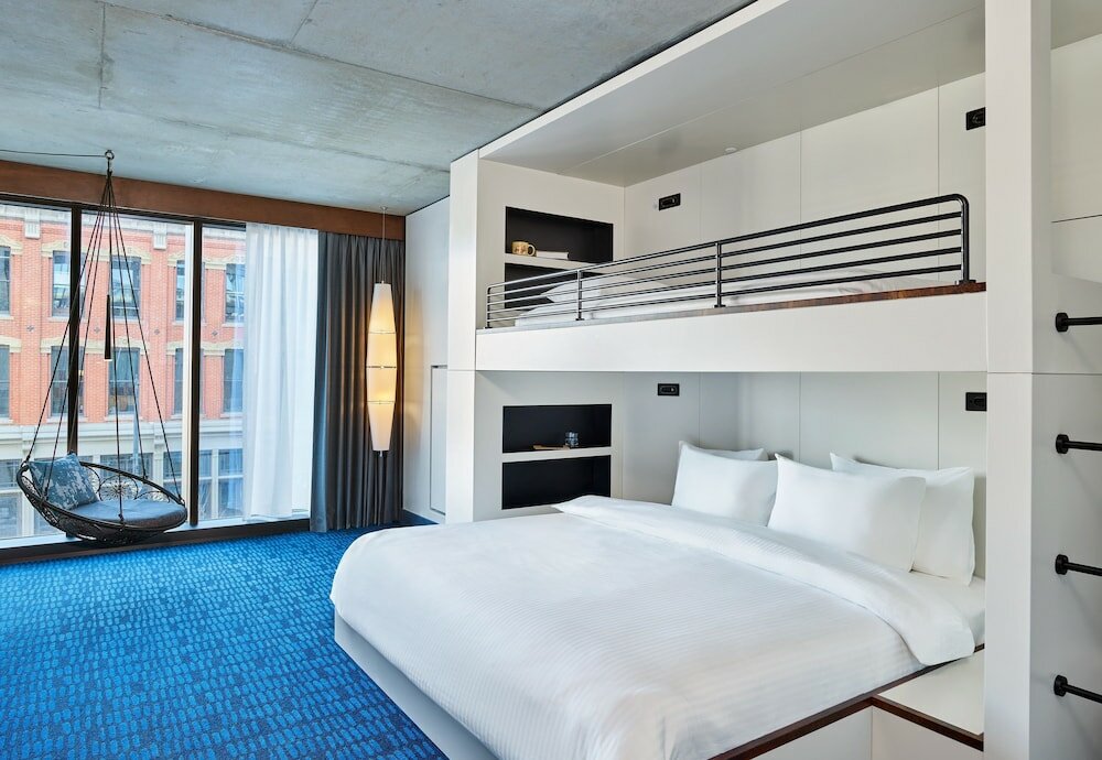 Room (Journeyman Bunk Bed)