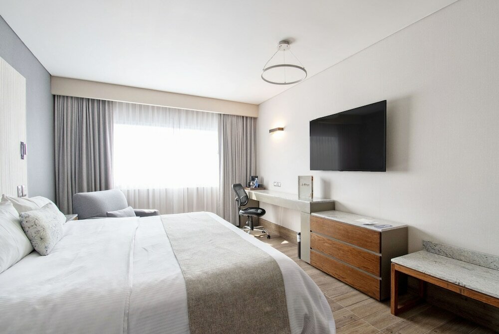 Executive Room, 1 King Bed