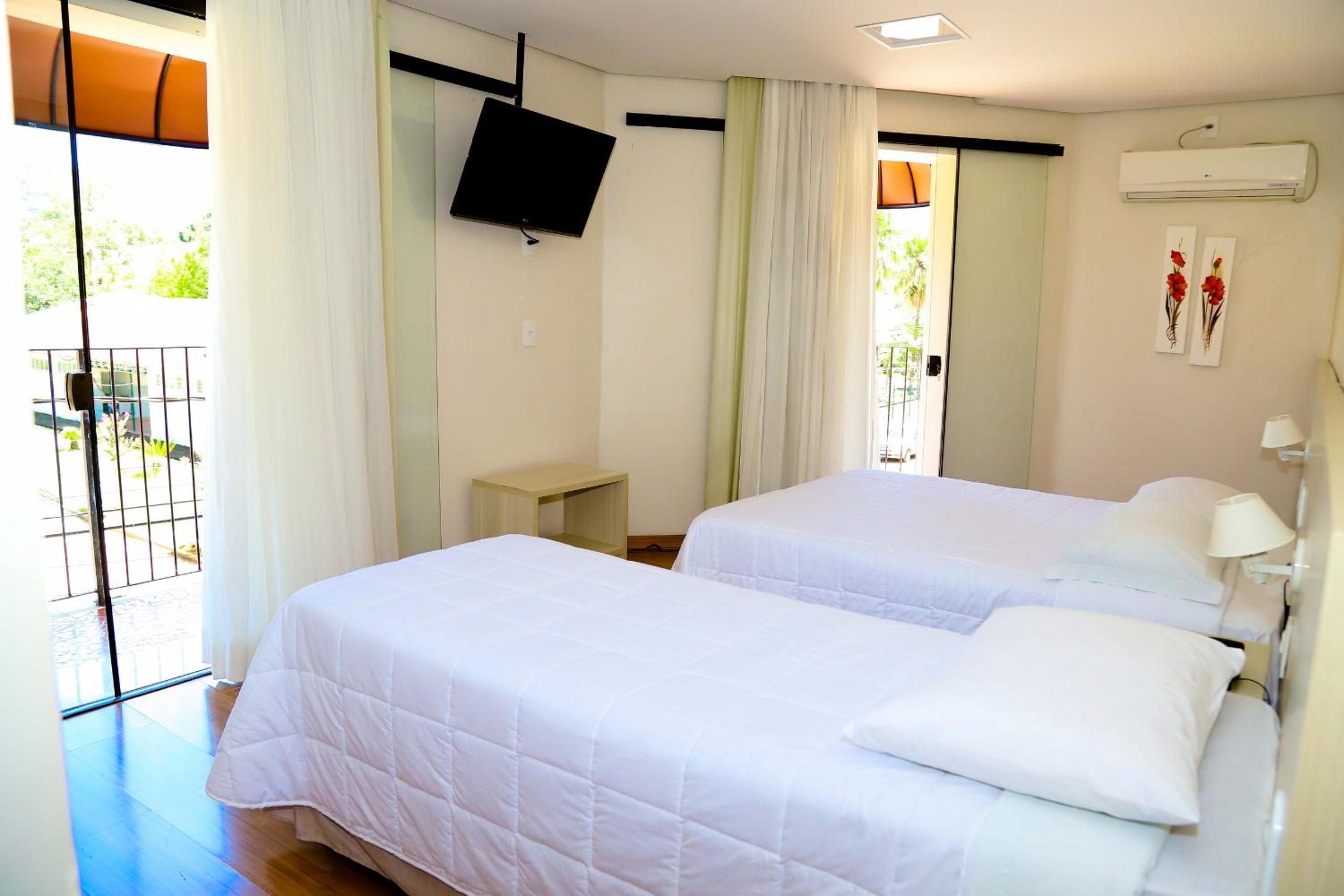 Luxury Triple Room