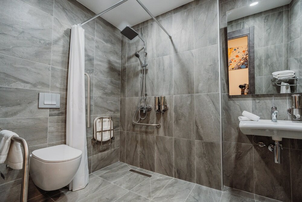 Standard Room, Multiple Beds, Accessible, Non Smoking