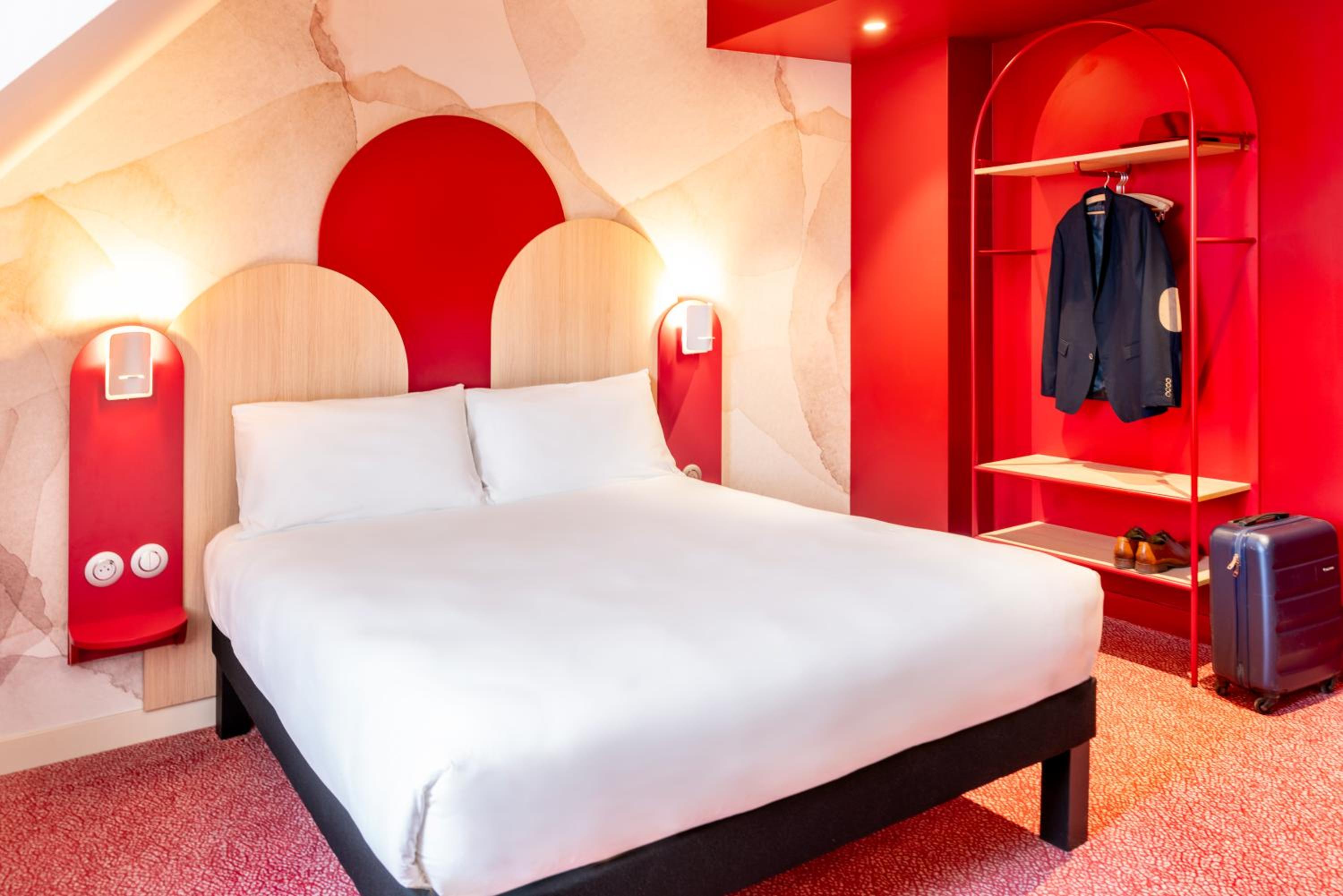 Comfort Queen Room with Bunk Bed