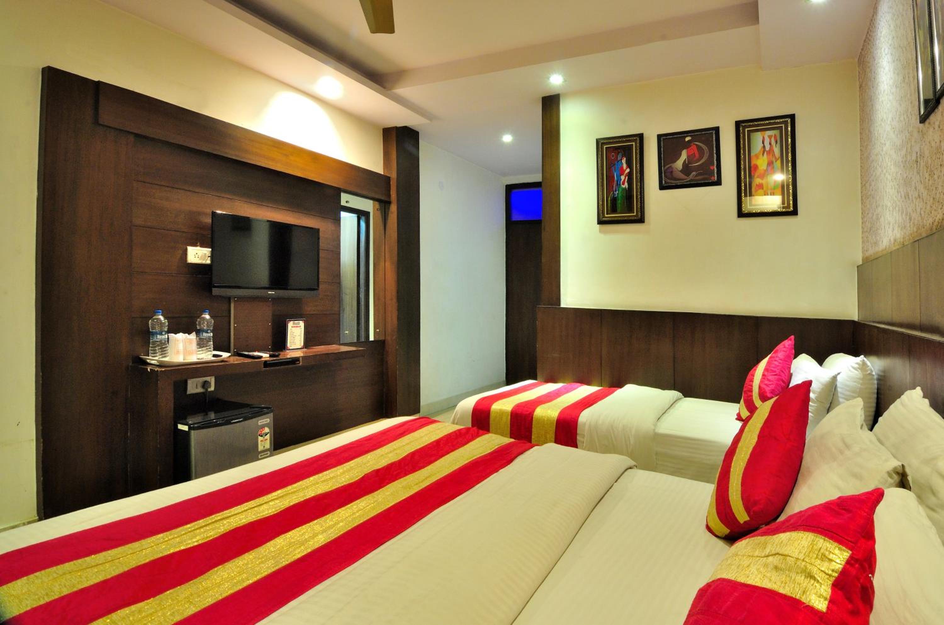 Deluxe Triple Room