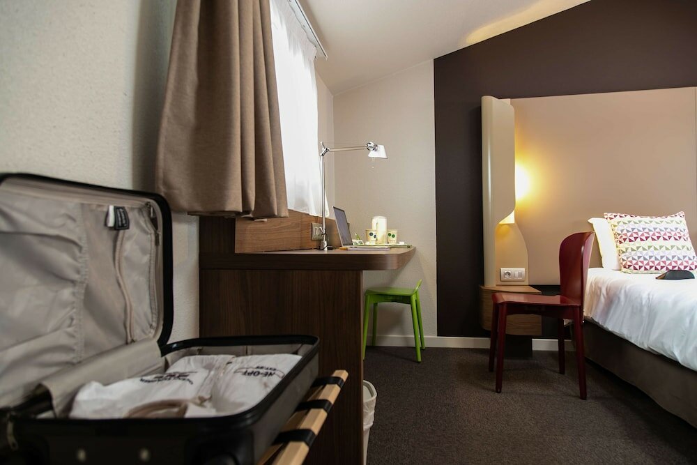 Standard Room, 2 Double Beds