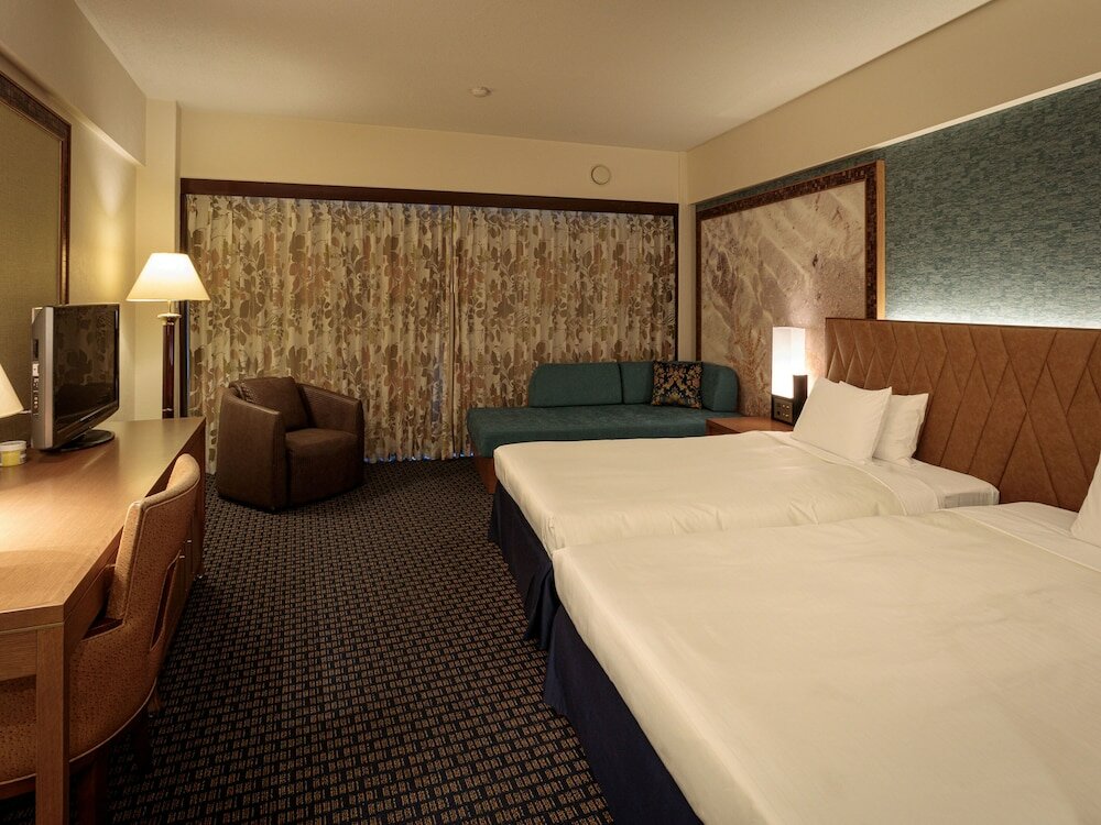 [Premier Superior Twin] Ocean View/Top Floor/ 7th Floor Non-Smoking