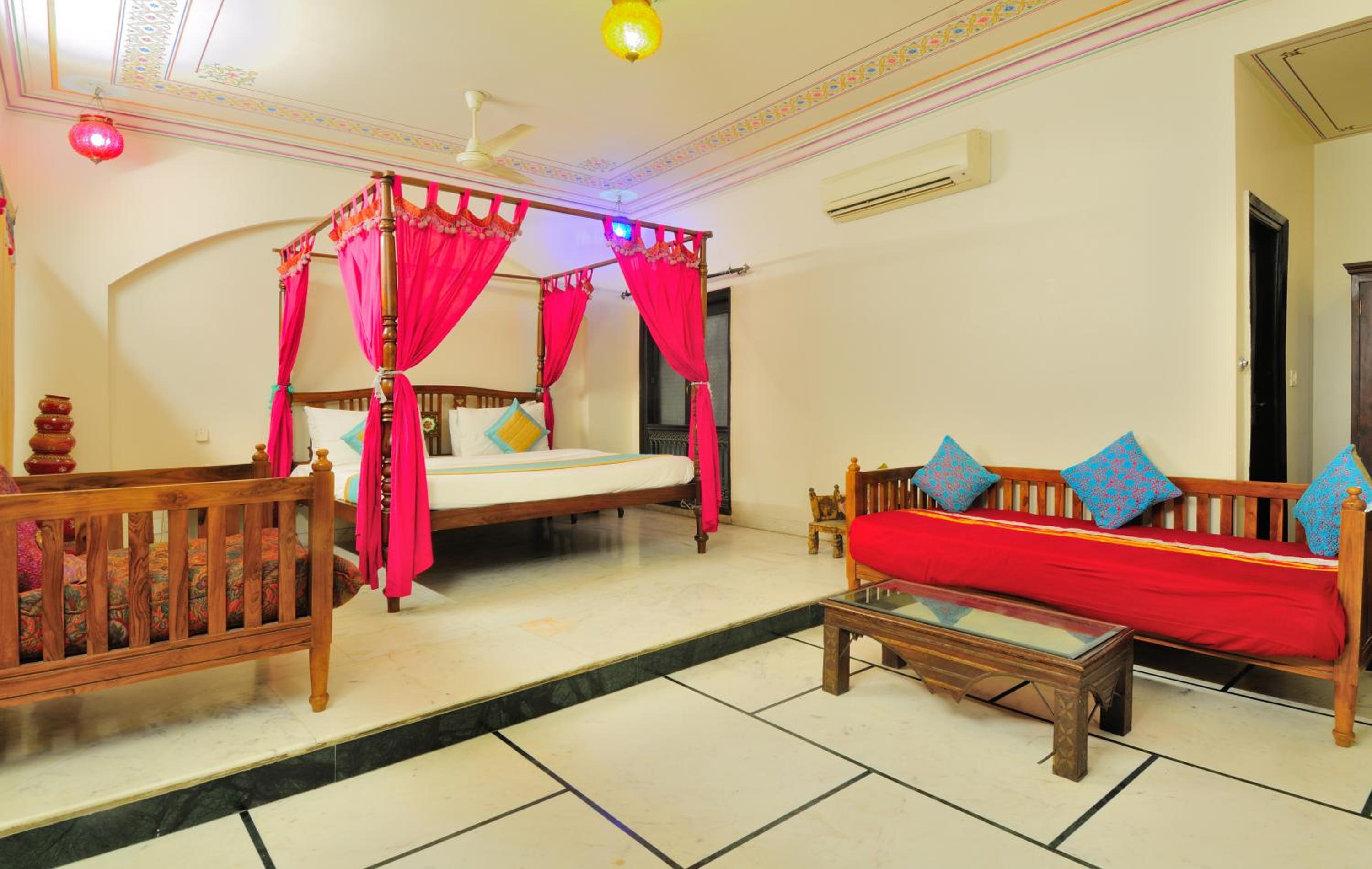 Heritage Maharajah Suite