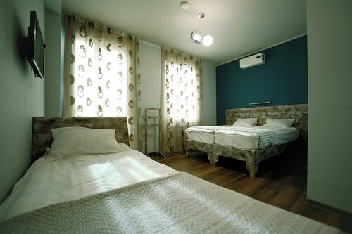 Economy Double Room в Мини-Отель Kutaisi Globus