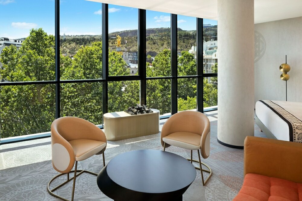 Club Suite, 1 King Bed
