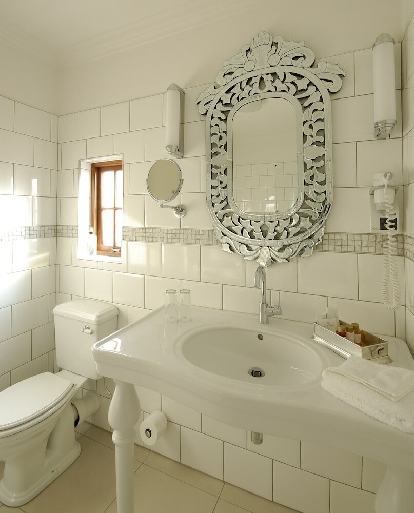 Standard Twin Room (Deluxe)