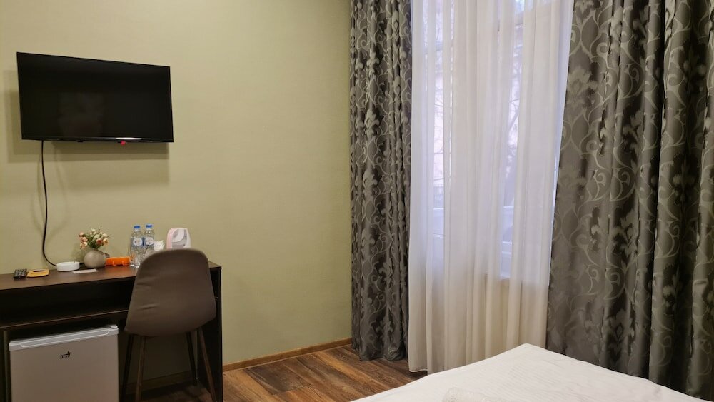 Double Room, Balcony (301)