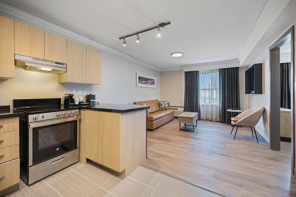Penthouse, 1 King Bed with Sofa bed, Kitchen