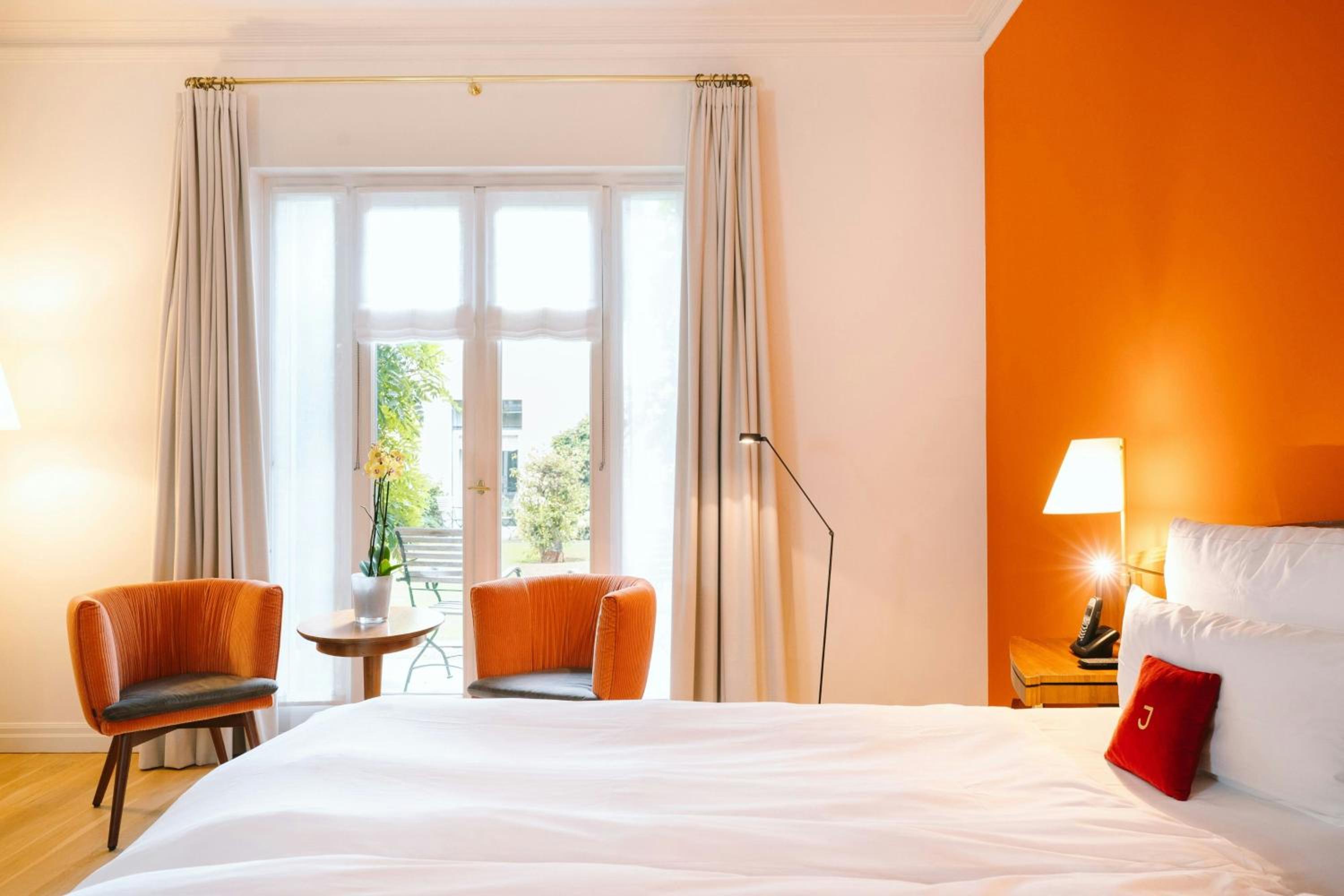 Deluxe Double Room with Garden View