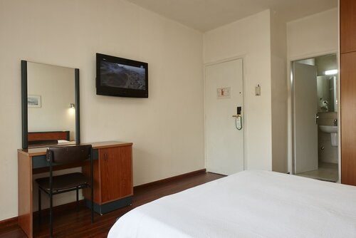 Двухместный номер с 1 двуспальной кроватью в Zoukotel Hotel