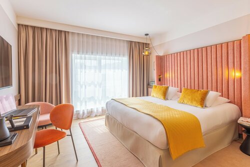 Cosy Room - Accès SPA в Golden Tulip Aix les Bains