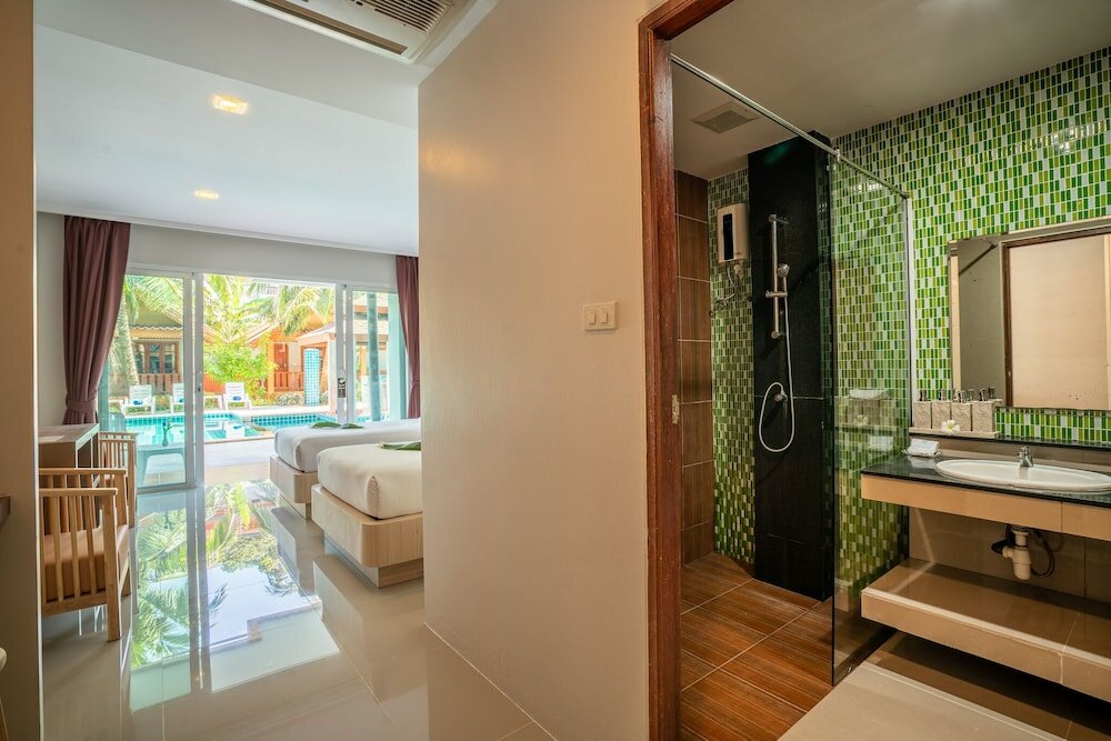 Deluxe Room - Twin Bed