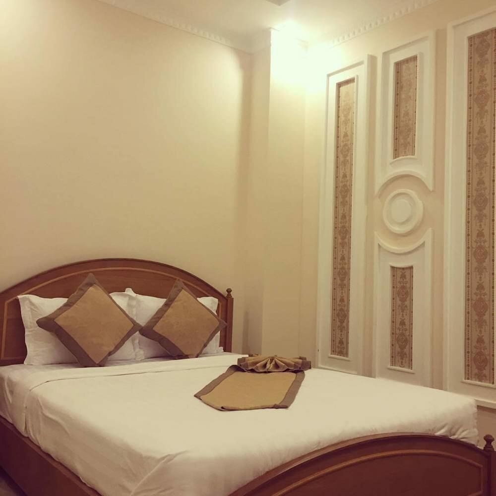 Deluxe Room, No Windows