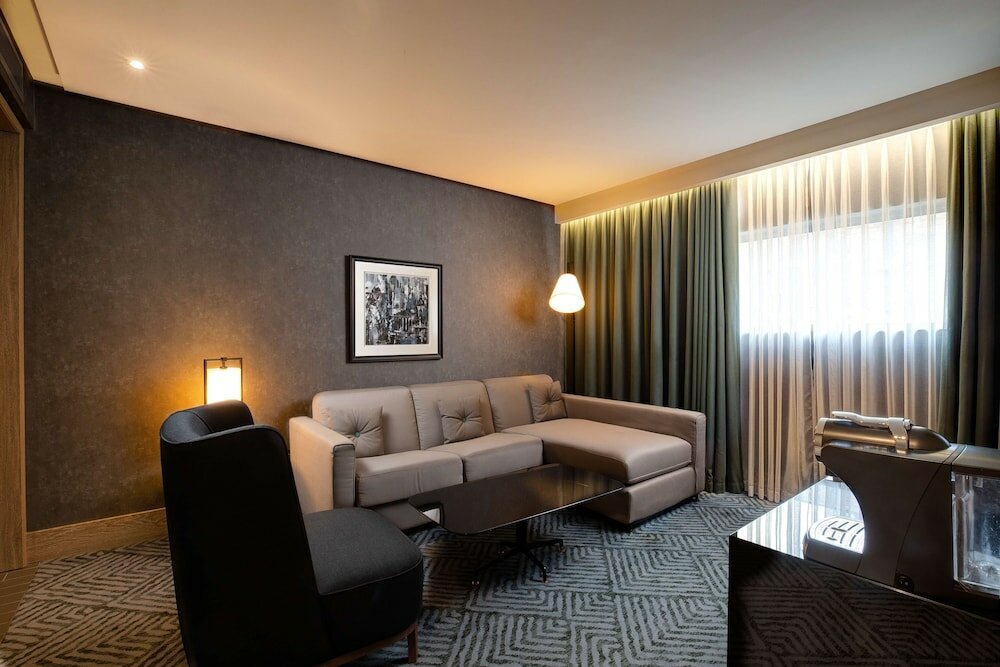 Executive Suite, 1 Bedroom - Lounge Access