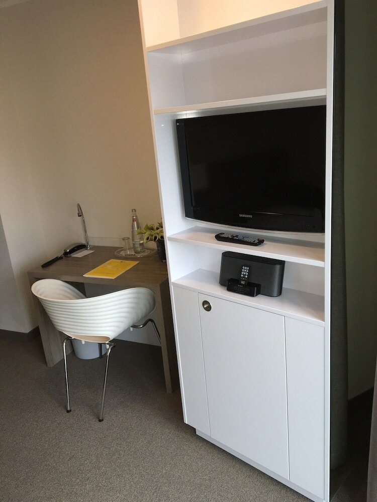 Basic Single Room