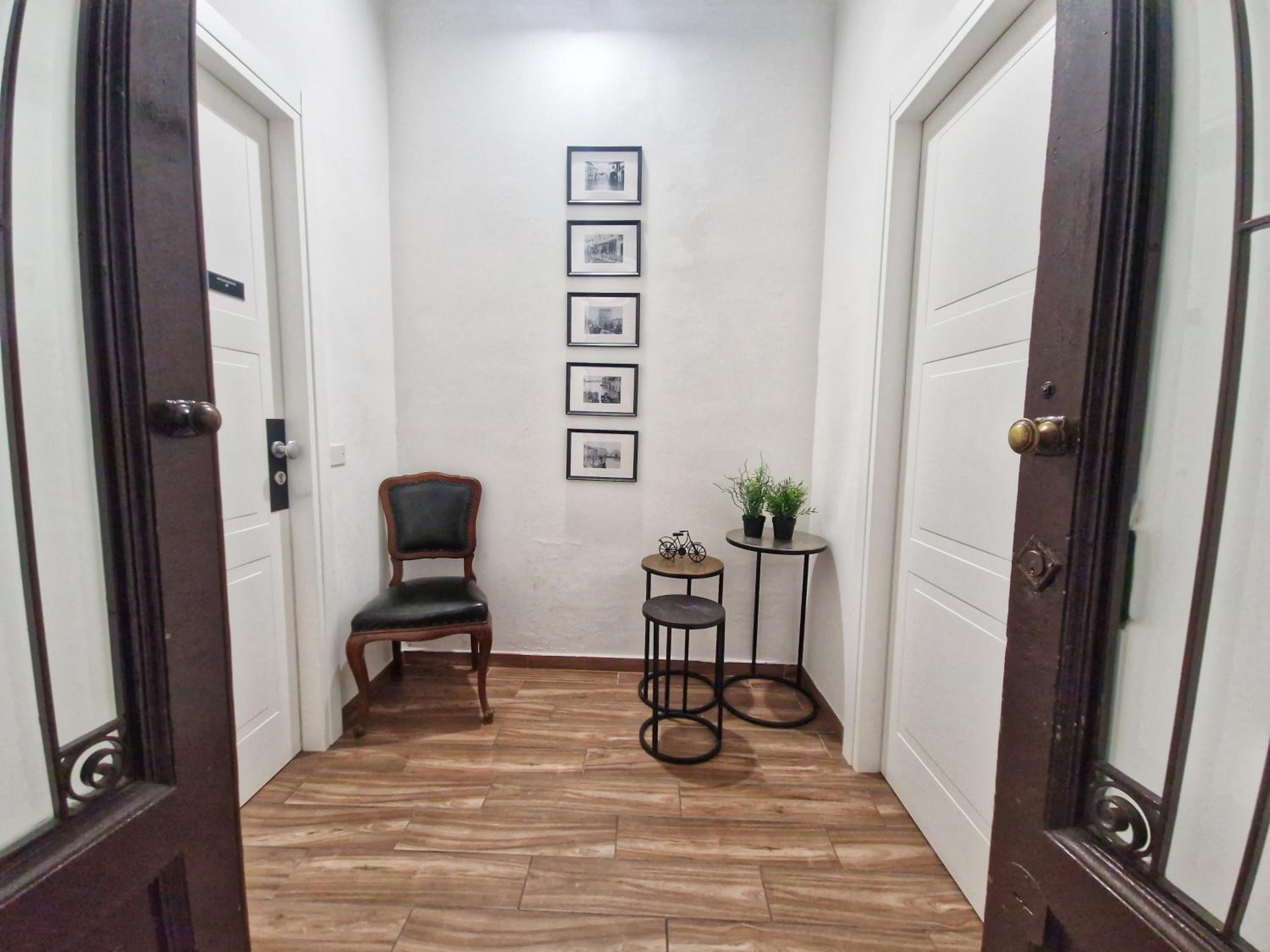 Two-Bedroom Superior Apartment