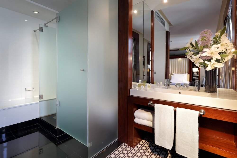 Deluxe Double Room Single Use