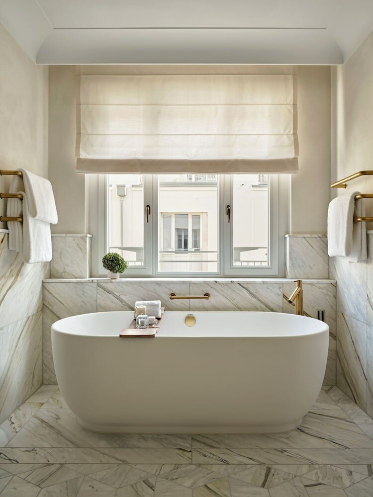 Room, Multiple Beds