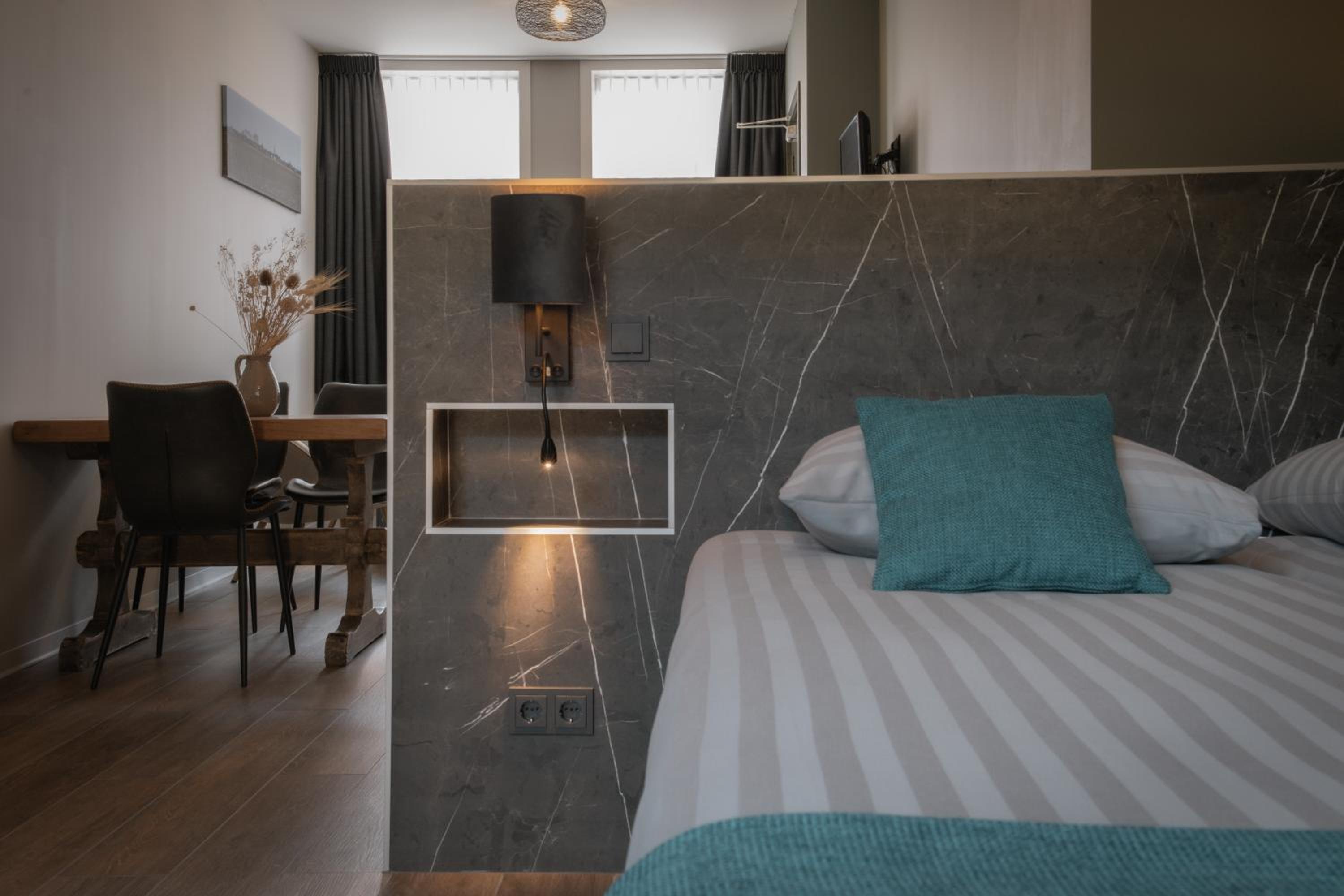 Triple Room with Terrace