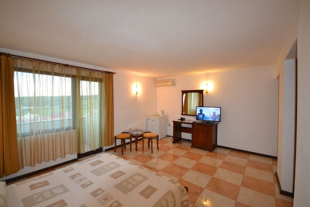 Double Room, Sea View (Top Floor)