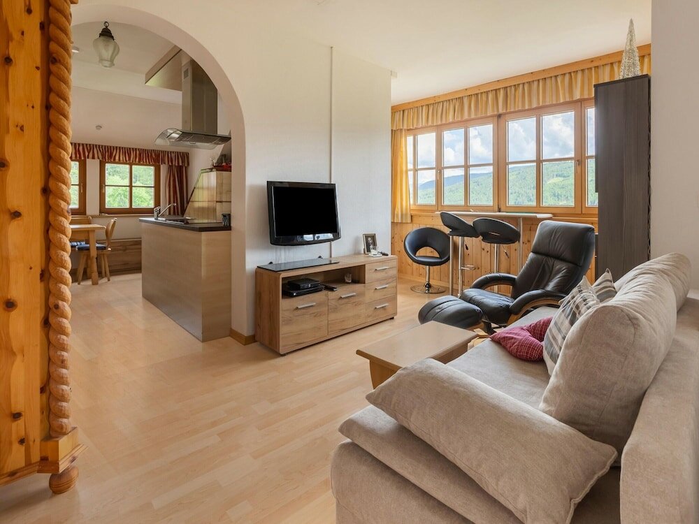 Luxury Room, 1 King Bed, Accessible
