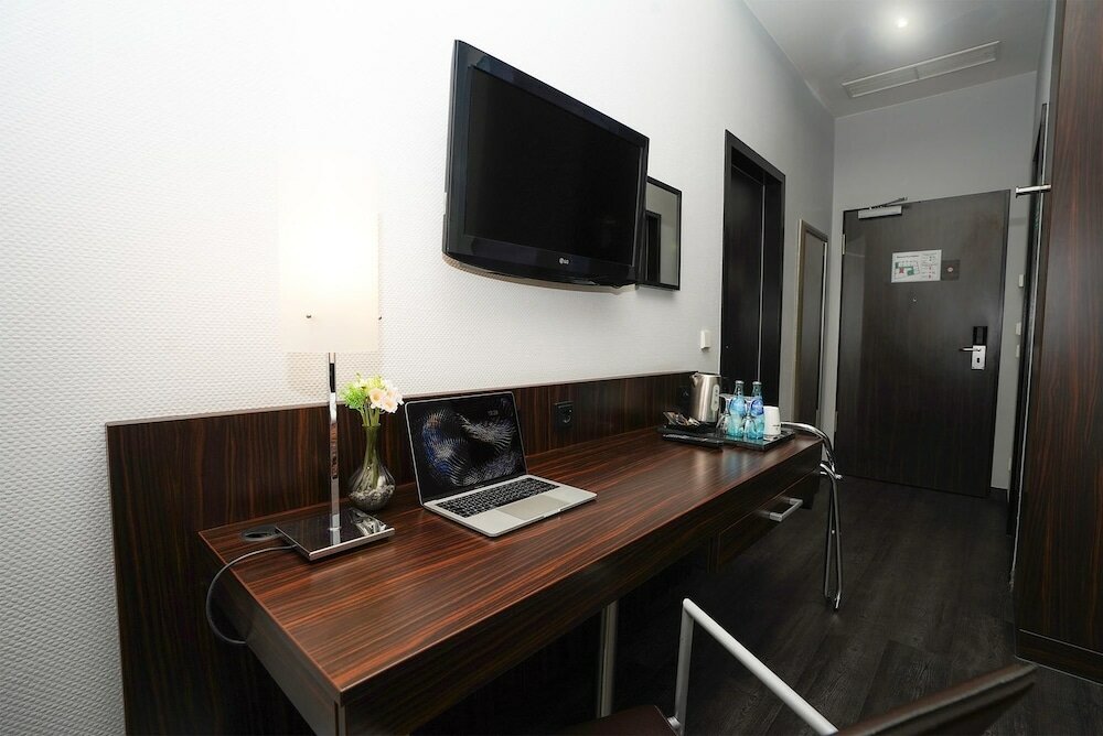 Business Twin Room