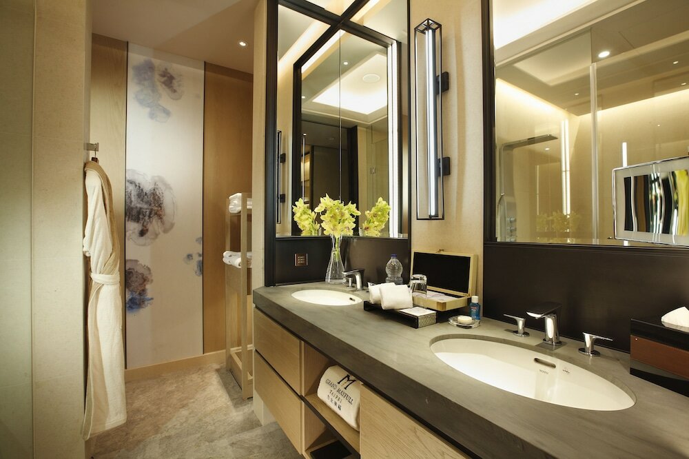 Executive Room, 1 King Bed