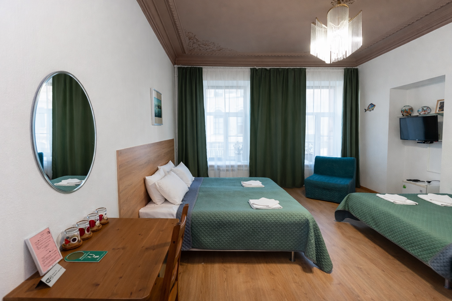 Улучшенный четырехместный номер