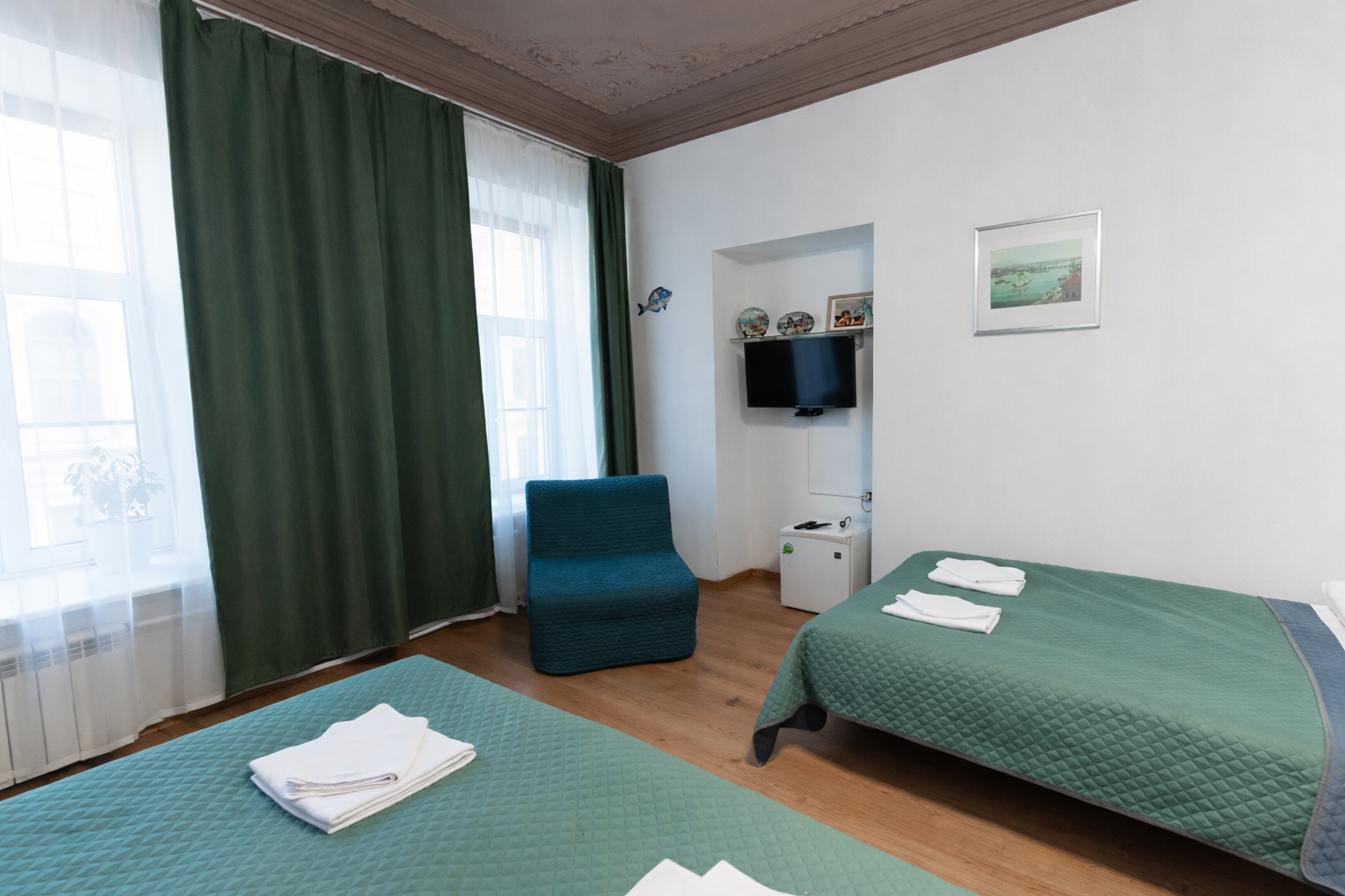 Улучшенный четырехместный номер