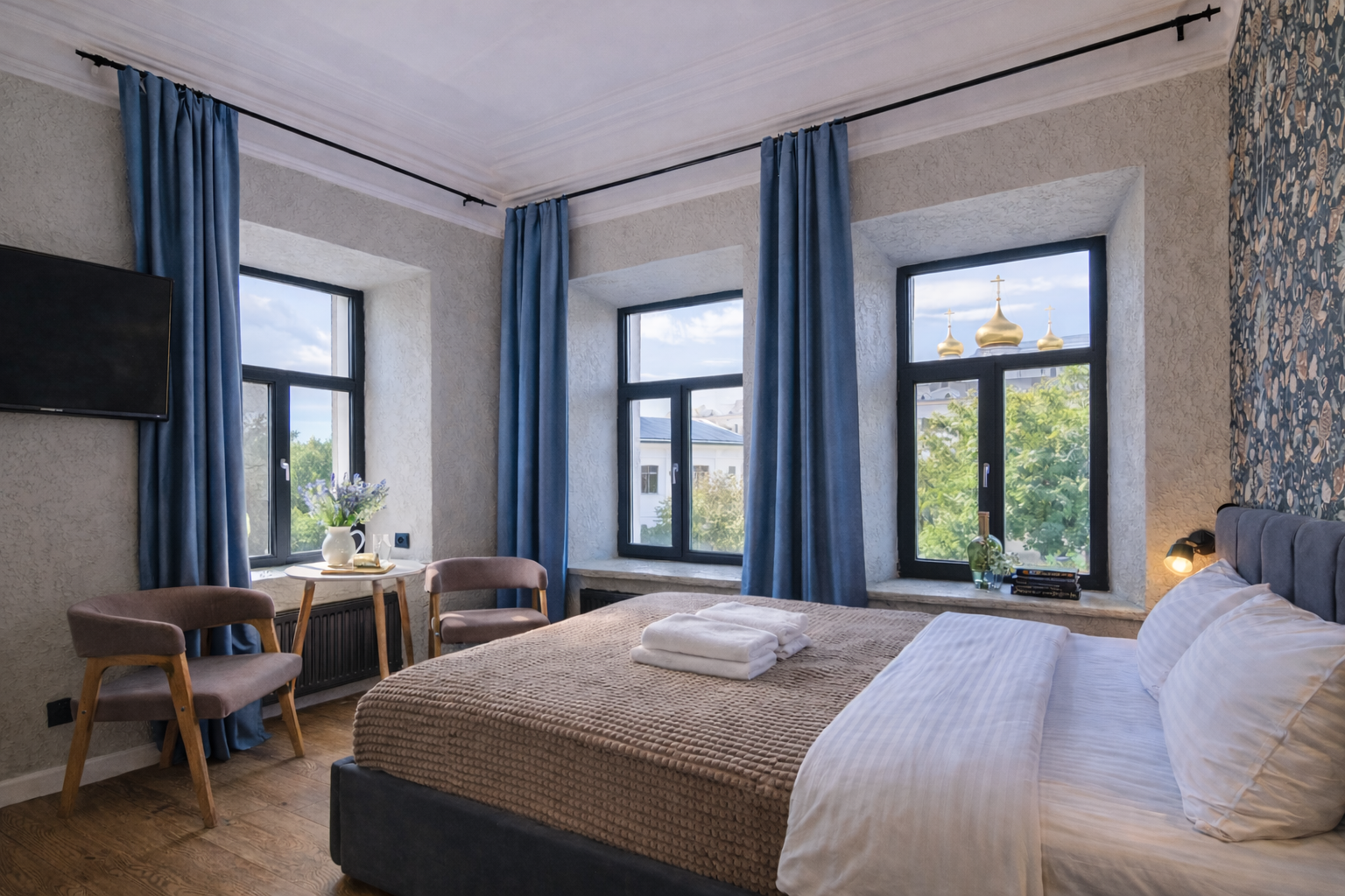 Однокомнатные апартаменты люкс с видом на гаргулей