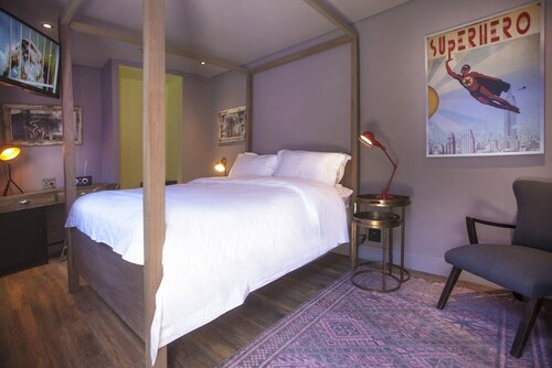 Двухместный бизнес-номер с 1 двуспальной кроватью (1) в The Grey Hotel