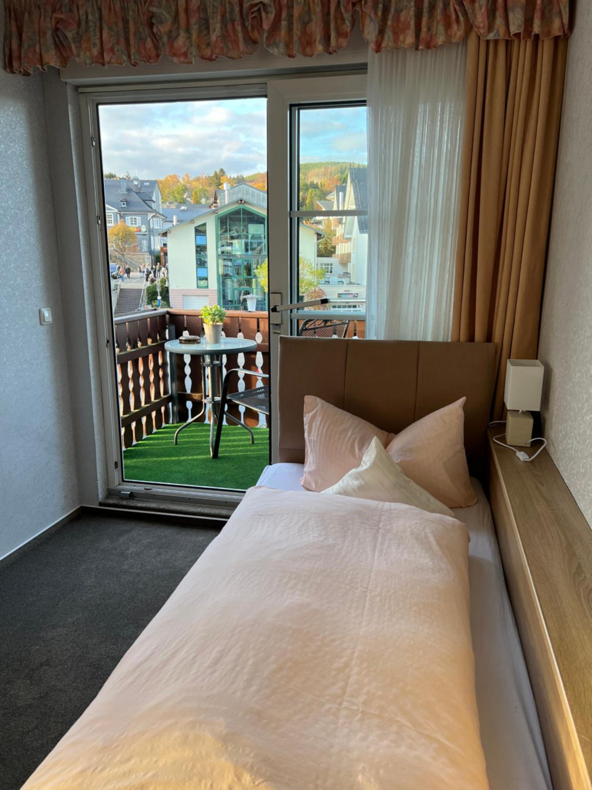 Single Room with Balcony