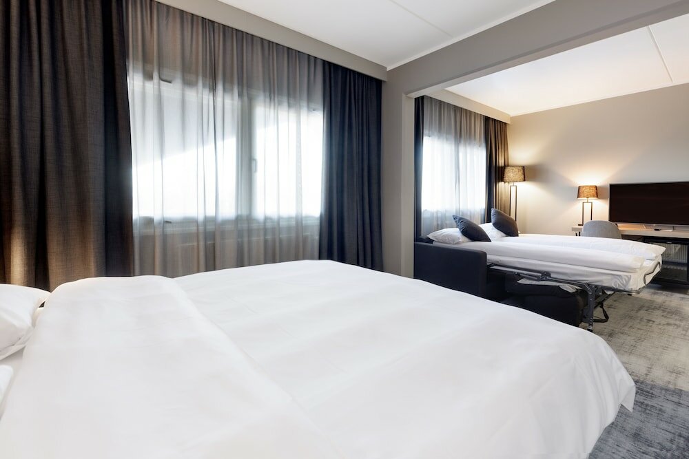 Deluxe Room (Family)
