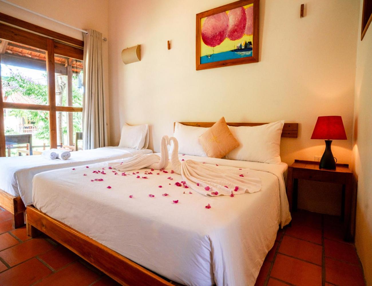 Triple Room With Balcony