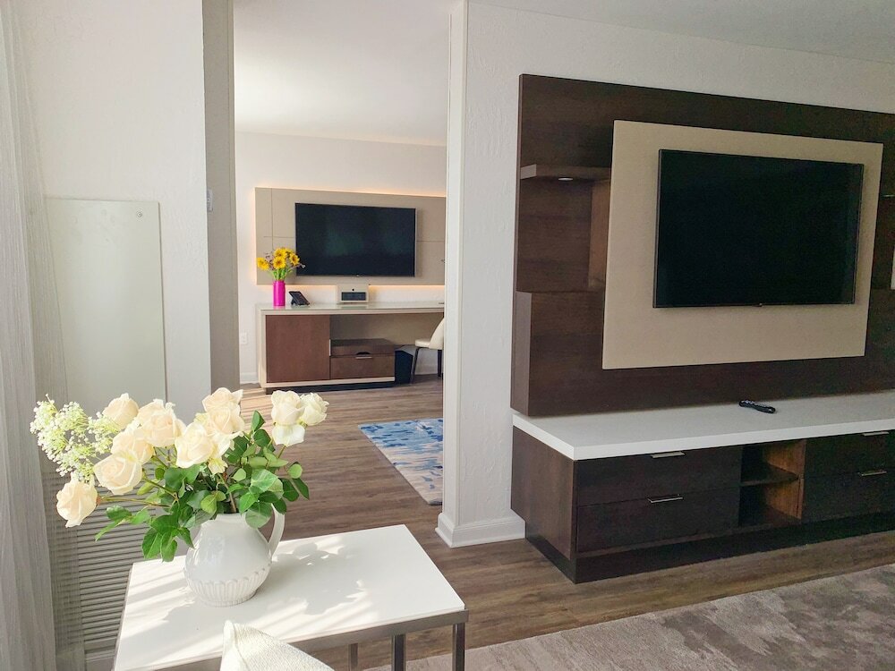 Club Room, 2 Queen Beds