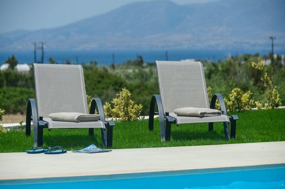 Grand Suite, 3 Bedrooms, Private Pool, Partial Sea View