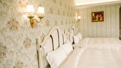 Четырехместный номер «Гранд» в The White Paris